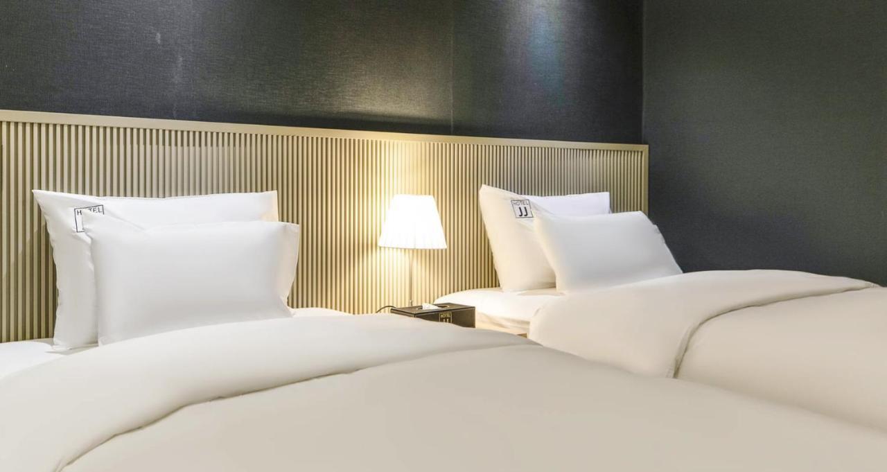 Jj Hotel Соннам Экстерьер фото